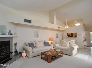 6324 N Willowbrook Dr, Tucson, AZ 85704