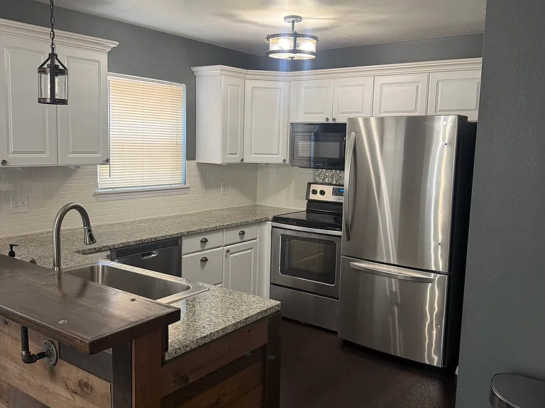 114 Randolph Dr #1 — Photo 7