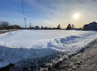 1800 Highway 335, Lower West Pubnico, NS B0W 3S0