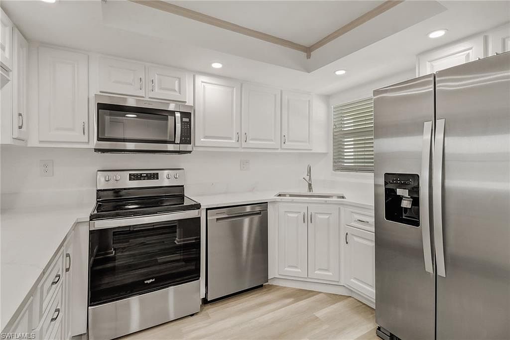 21 High Point CIR E #504