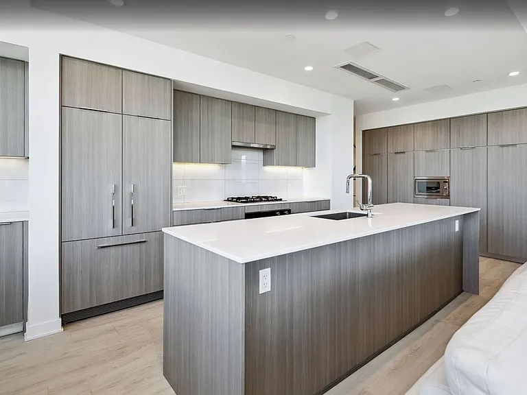 1401 Hunter St #7 — Photo 14