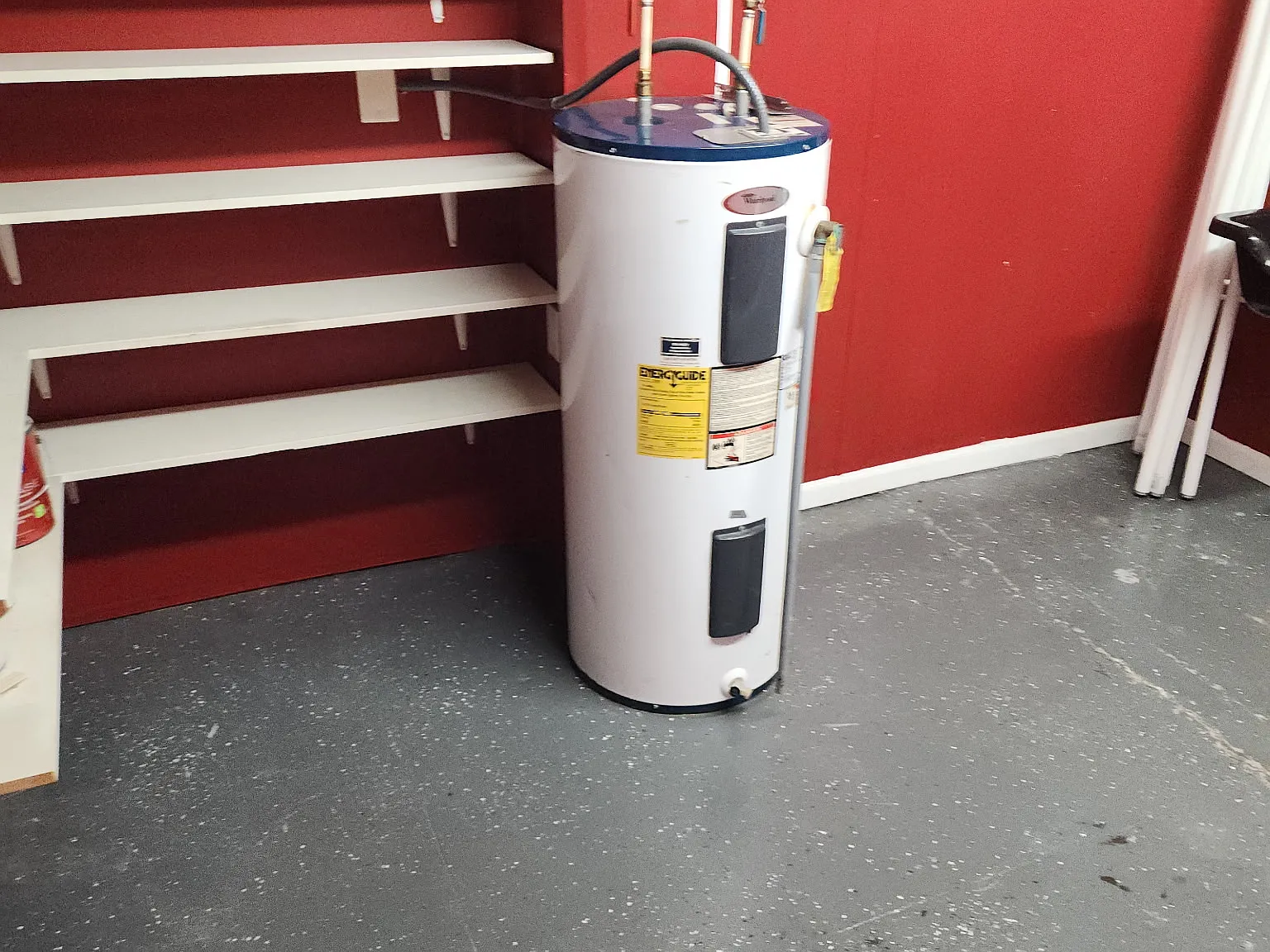 Studio, $500 — Photo 2