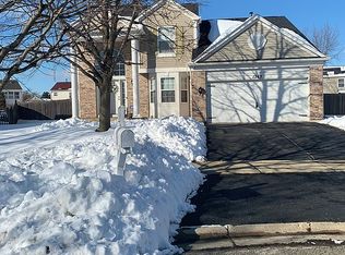 1769 Delta Dr, Aurora, IL 60503