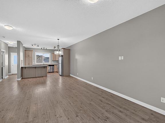 5th image of 30 Greenbury Close