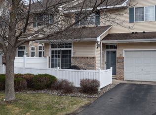 8464 Kimball Dr, Eden Prairie, MN 55347