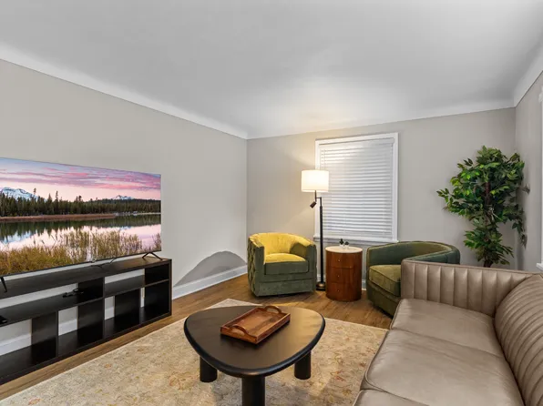 (undisclosed Address), Florissant, MO 63031