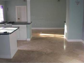 3rd image of 815 NE 91st Ter