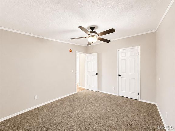 3rd image of 8732 Pine Ridge Ln