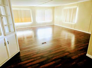 345 Sir Jeffery St, Las Vegas, NV 89110