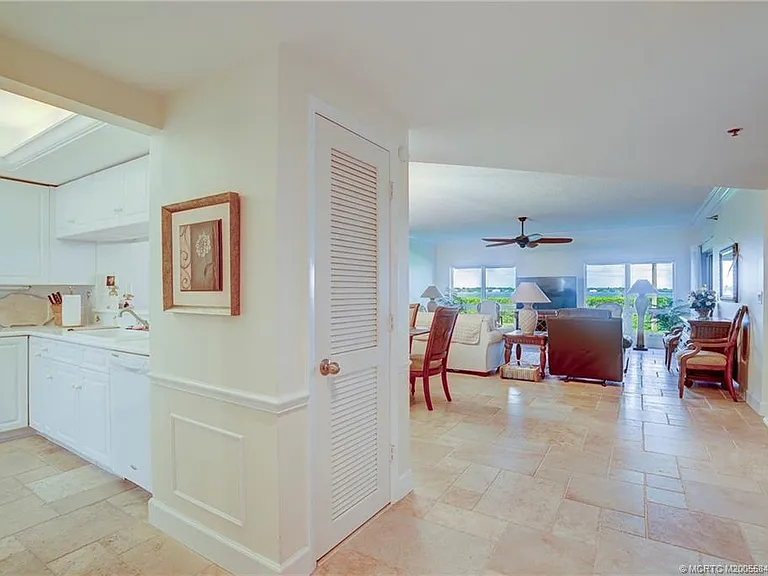 184 NE Edgewater Dr #1001 — Photo 26