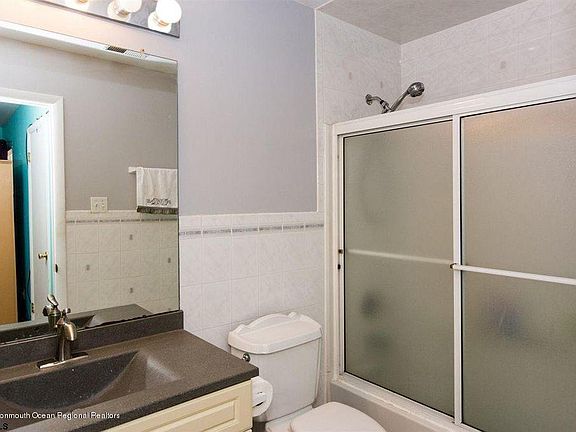 3rd image of 15 Pheasant Meadow Dr #128