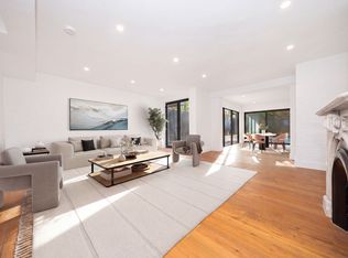 233 E 60th St #1A, New York, NY 10022