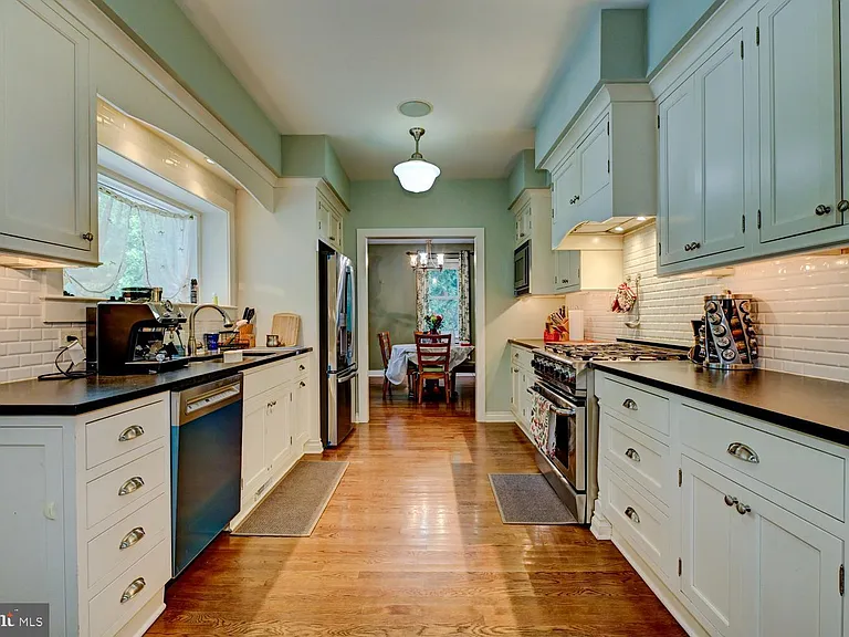 353 Cherry Hill Rd — Photo 18