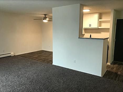 5th image of 2351 Beechmont Ave #9