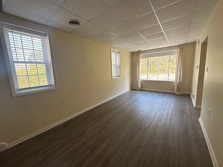 3676 Lower Saucon Rd — Photo 9