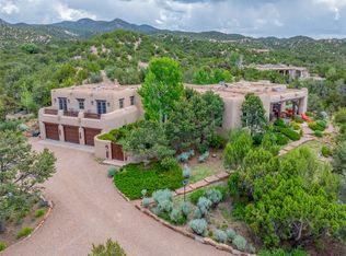 8 Tesuque Vis, Santa Fe, NM 87506