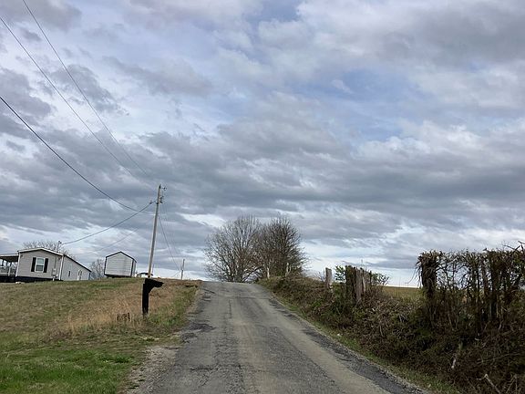 5th image of 190 Josie Rd