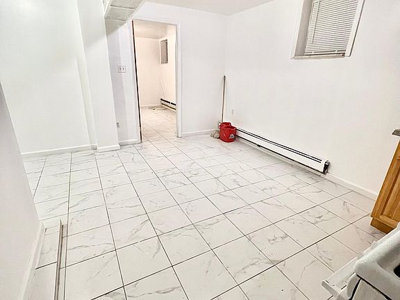4th image of 1844 E 29th St #B1