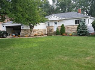 5132 Thornbury Blvd, Lyndhurst, OH 44124