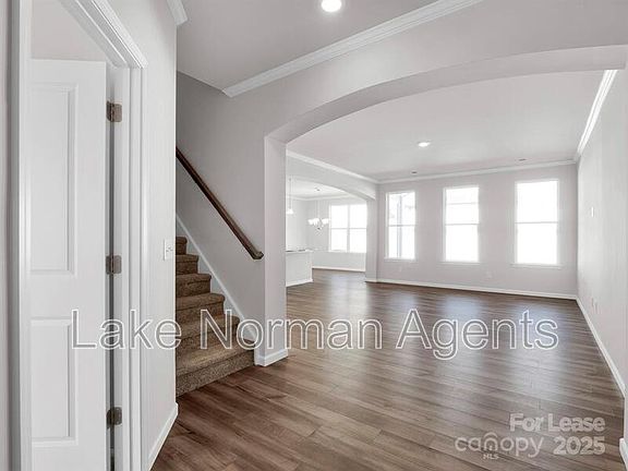 4th image of 6147 Snowy Egret Ave