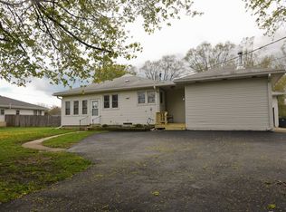 10655 W York House Rd, Beach Park, IL 60087