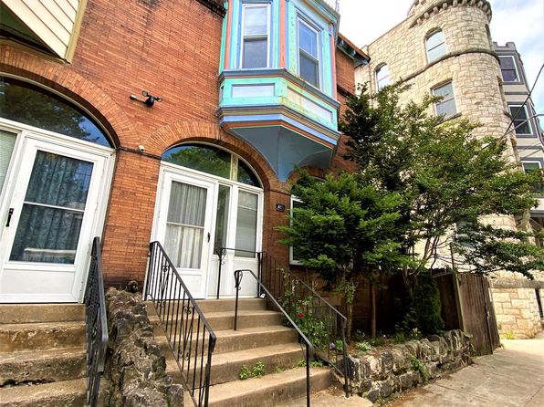 406 S 45th St APT 3F