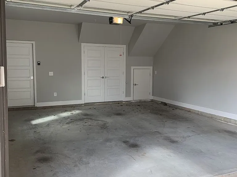 456 Parkway Dr #9 — Photo 23
