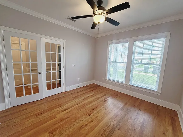 2385 Sweet Valley Hts — Photo 20