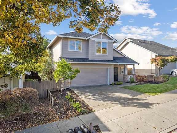 2nd image of 1431 Nighthawk Place