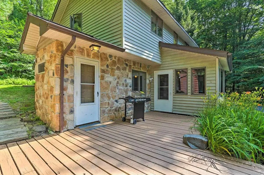 3 bed, 1520 sqft, $2,400 — Photo 2
