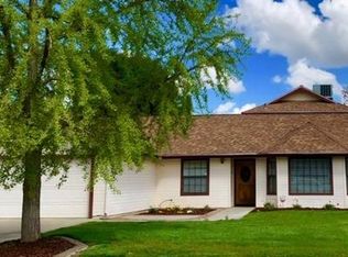 529 Gearey Ave, Exeter, CA 93221