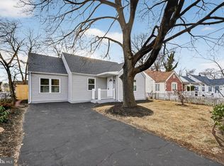 1228 Pacific Ave, Bristol, PA 19007