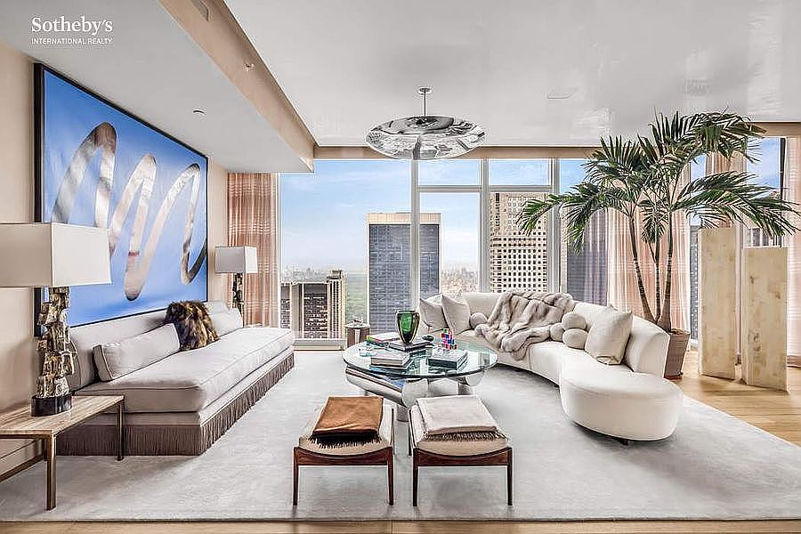 1st image of 20 W 53rd St #44