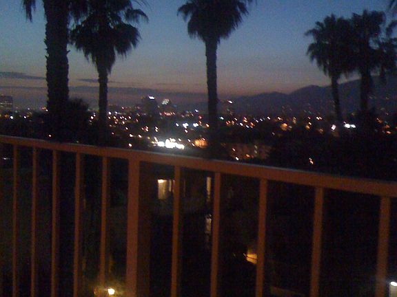4th image of 1517 E Garfield Ave APT 106