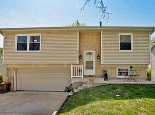 8131 Northway Dr, Hanover Park, IL