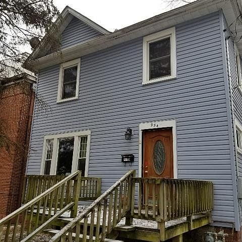 1st image of 954 N Rockton Ave