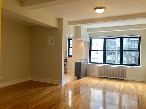 4th image of 400 E 57th St APT 6E
