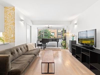 340 E 64th St APT 3F, New York, NY, 10065