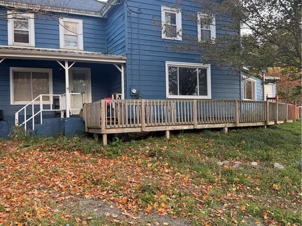 2025 Apulia Rd, La Fayette, NY 13084