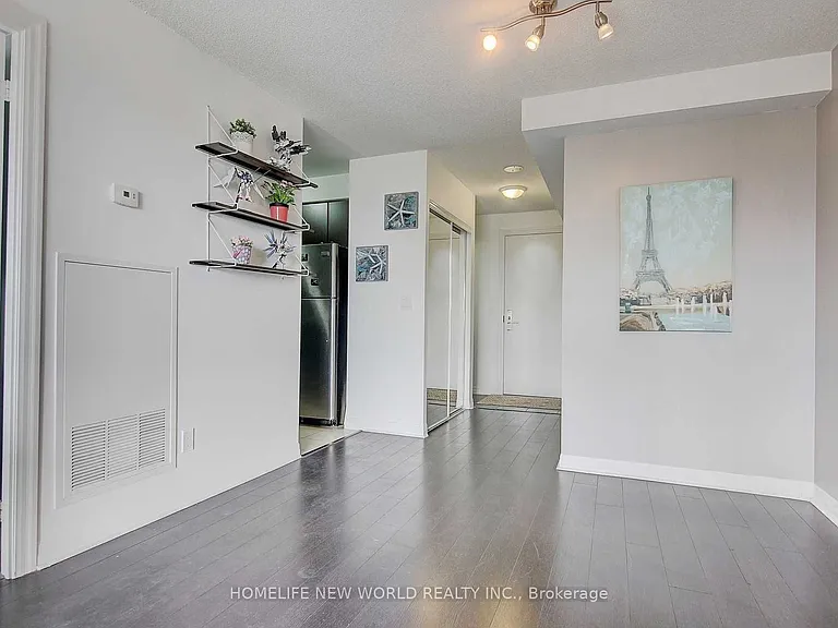 275 Yorkland Rd #1411 — Photo 2