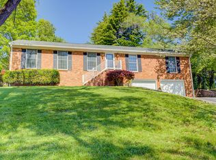 7402 Estes St, Roanoke, VA