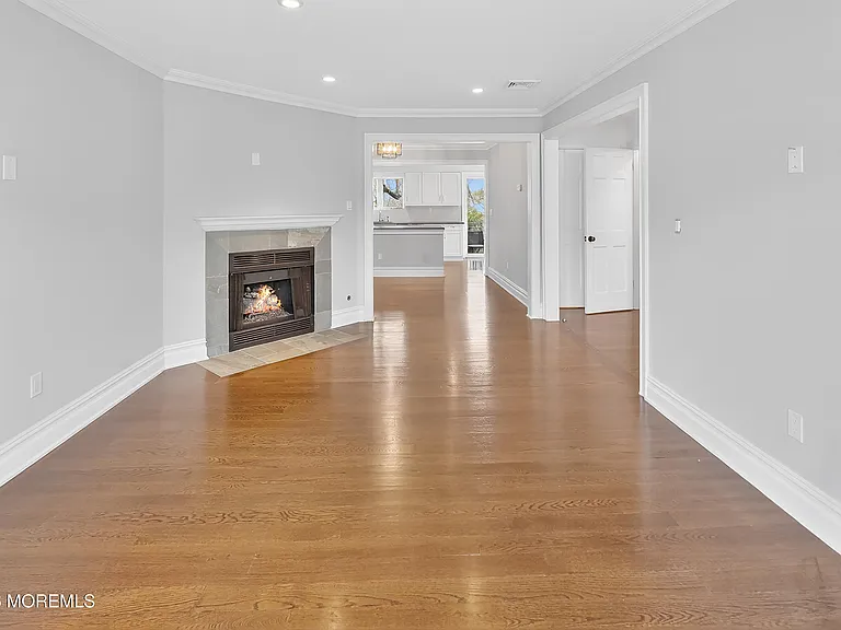 65 E River Rd #20 — Photo 22
