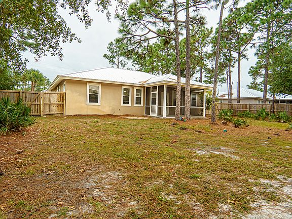 2nd image of 63 Las Roblas Grande Dr