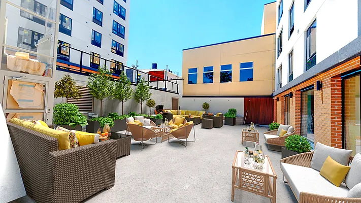 Rented by Compass | media 16