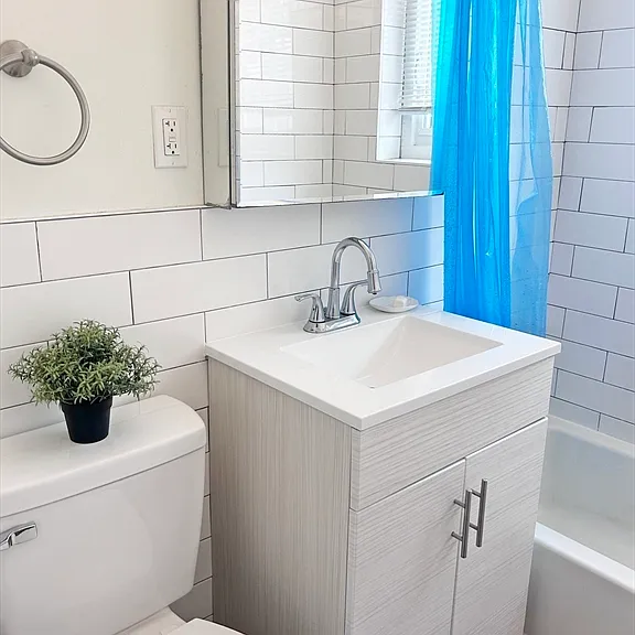 28 Saint Paul St #5 — Photo 16