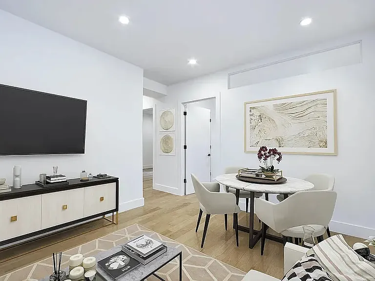 144 E 24th St #6B — Photo 1