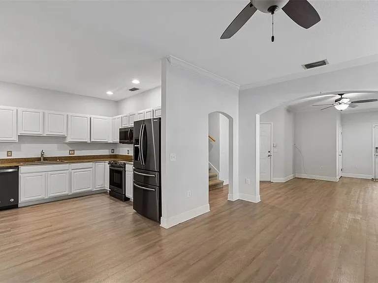 3125 Santorini Ct — Photo 10
