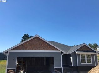 685 Concession Ct, Gearhart, OR 97138