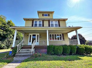 1 Kohler Ave, Old Forge, PA 18518