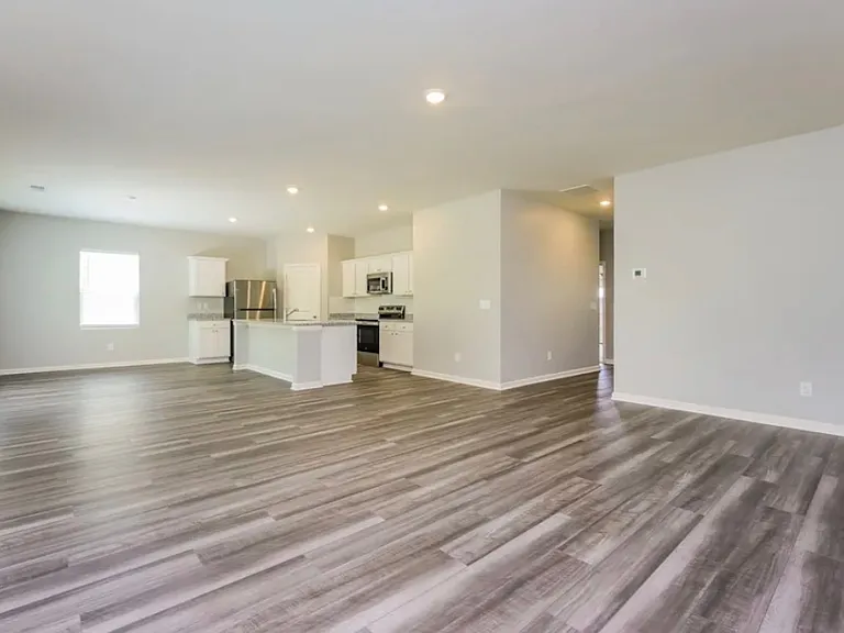 7764 Sudbury Cir — Photo 6